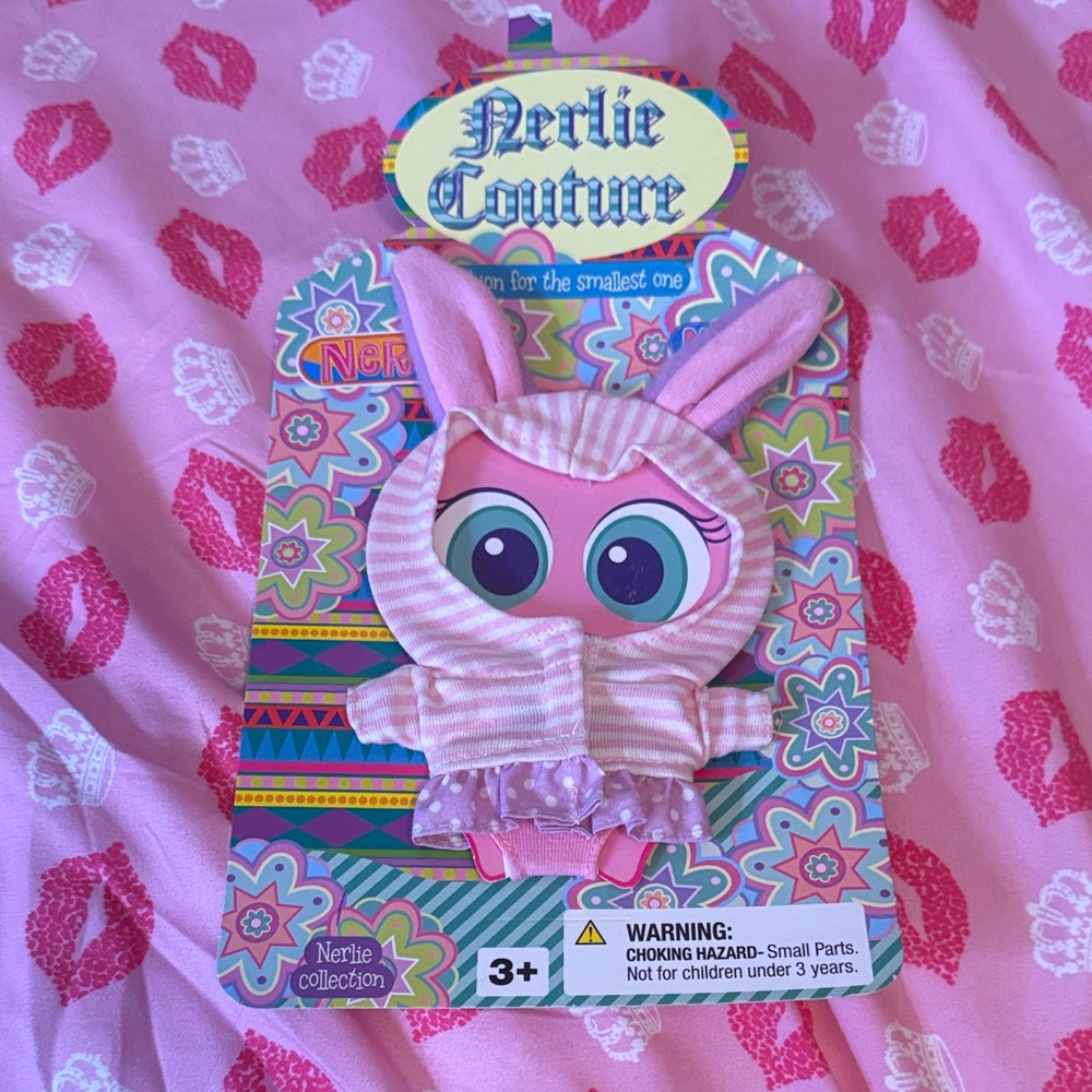 Distroller nerlie outfit nwt unopened 2019